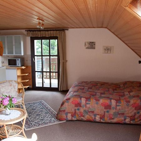 Haus Am Wald - Urlaub Am Nationalpark Apartment Langweiler  ภายนอก รูปภาพ